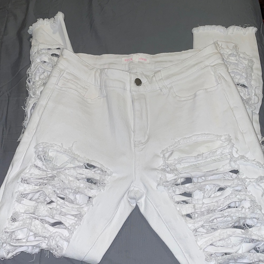White jeans super distressed size m